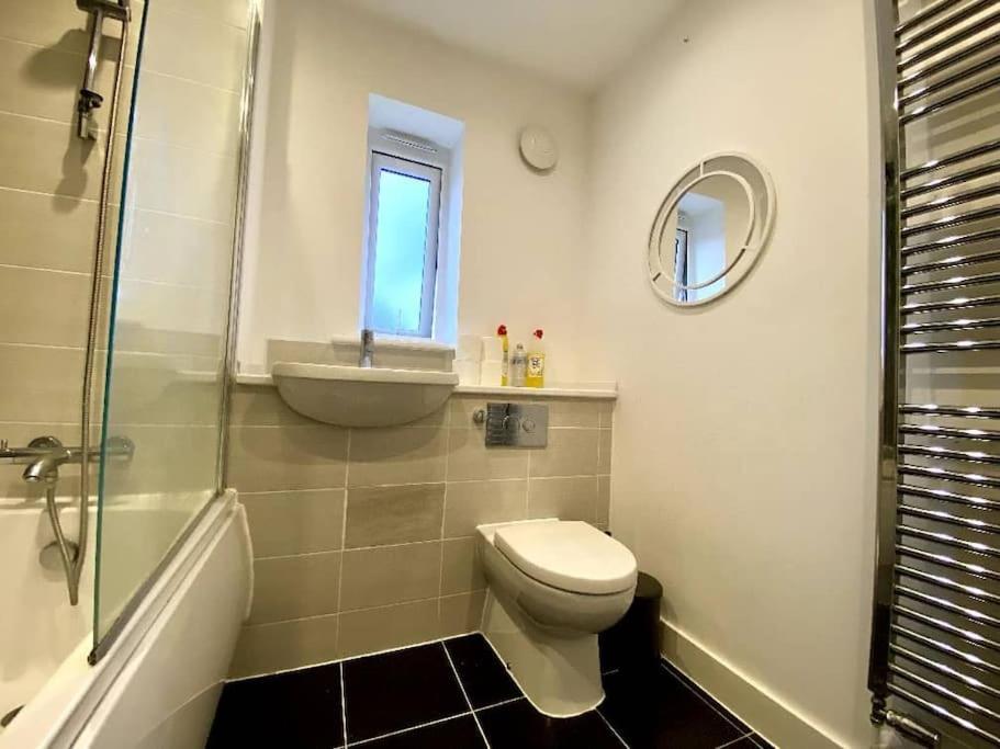 Uniquejoe Properties - 3 Bedroom Manchester Zewnętrze zdjęcie
